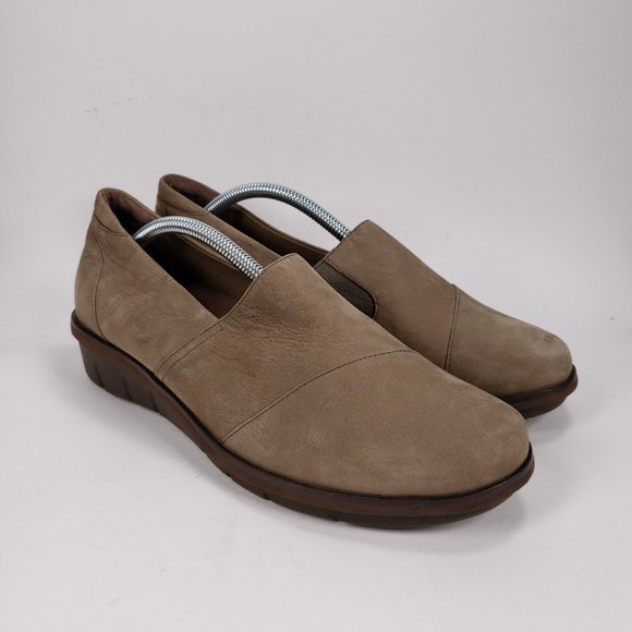 dansko julia wedge flat